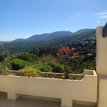 Les Emeraudes Appartement *