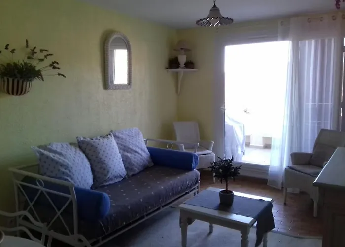 아파트 Les Emeraudes *