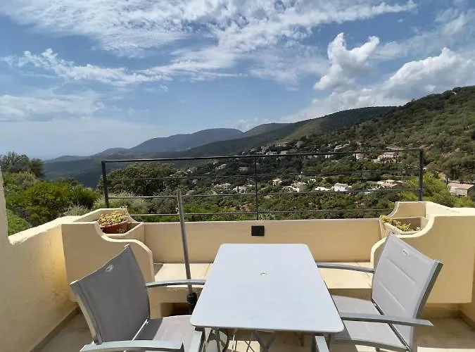 Les Emeraudes 아파트 *