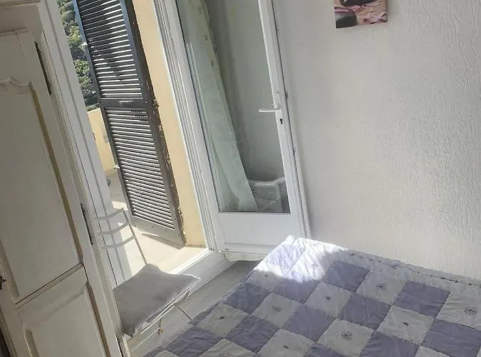 Les Emeraudes 라크루아발메르