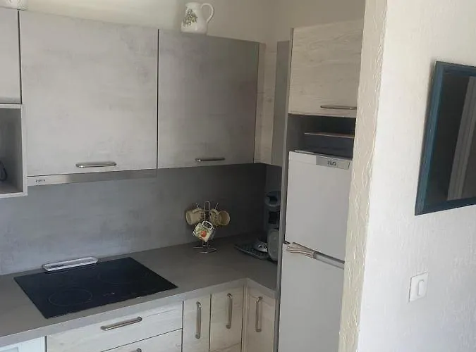 Les Emeraudes 라크루아발메르