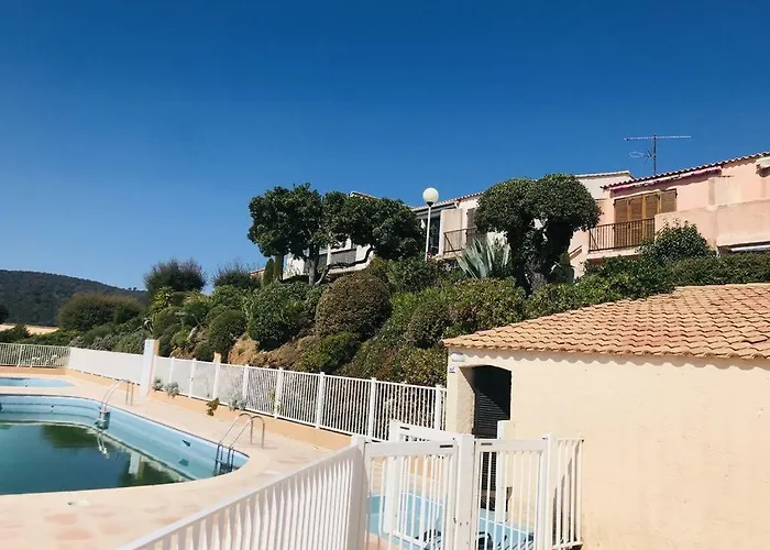 Les Emeraudes 아파트 *